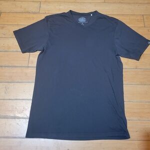 prAna  V-Neck Shirt - Men's LT Short Sleeve Tee Shirt Charcoal